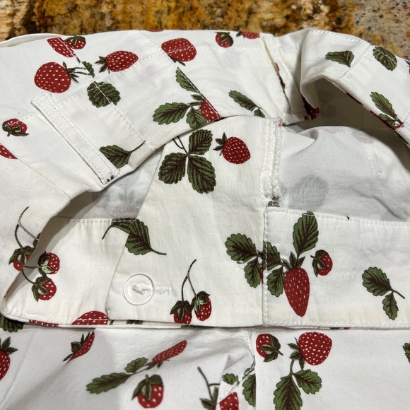 NWOT Nicole Miller New York strawberry  pants size 4 - Picture 11 of 11